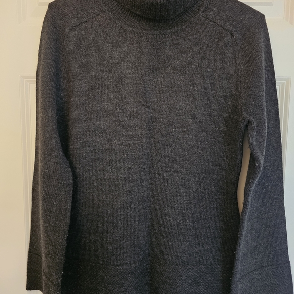 Marisa Christina Charcoal Turtleneck Sweater - 100% Merino Wool - Picture 2 of 7